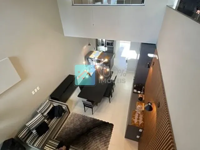Sobrado com 250m² 5 quartos e 5 banheiros, à venda, no bairro Loteamento Residencial Campos do Conde II em Não informado