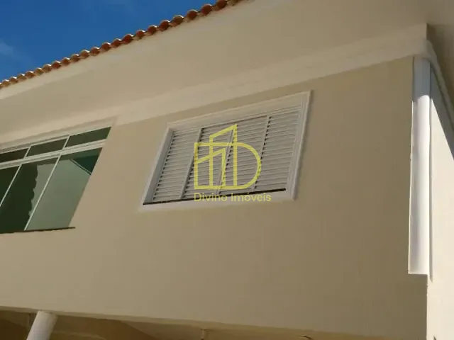 Sobrado com 250m² 3 quartos e 1 banheiro, à venda ou para alugar, no bairro Condomínio Villa dos Inglezes em Sorocaba