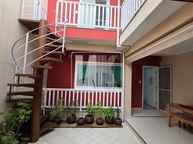 Sobrado com 296m² 3 quartos e 5 banheiros, à venda, no bairro Cerâmica em São Caetano do Sul