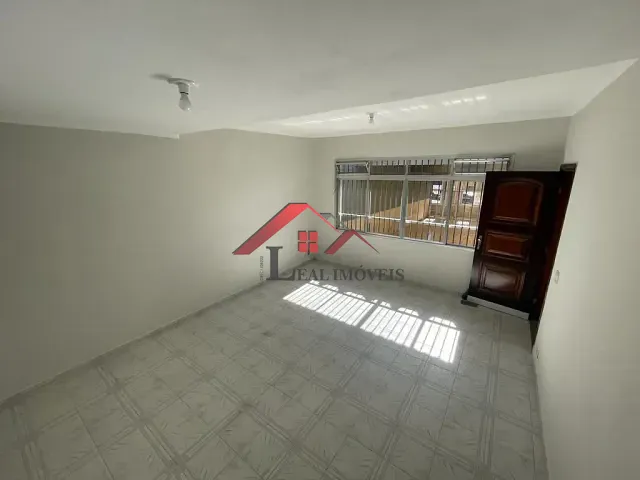 Sobrado com 180m² 4 quartos e 2 banheiros, à venda, no bairro Parque Oratório em Santo André