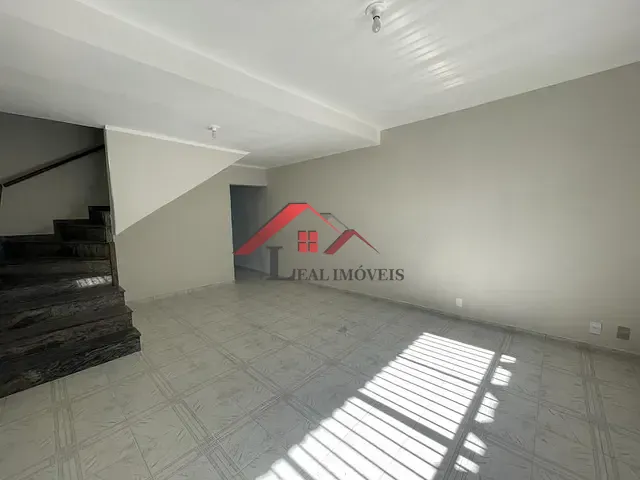 Sobrado com 180m² 4 quartos e 2 banheiros, à venda, no bairro Parque Oratório em Santo André