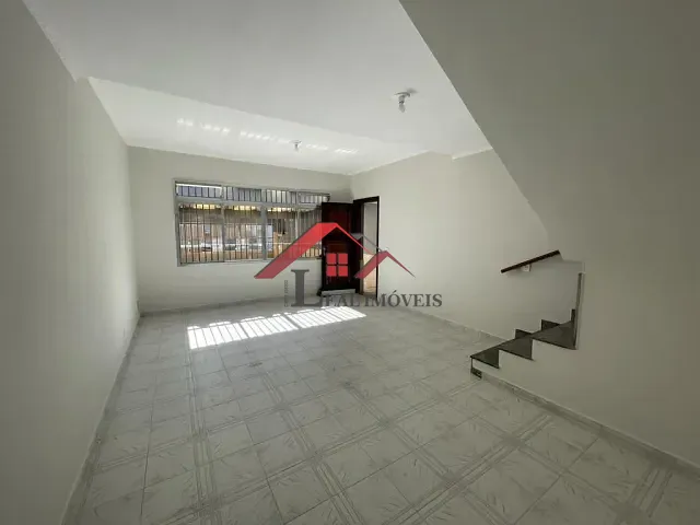 Sobrado com 180m² 4 quartos e 2 banheiros, à venda, no bairro Parque Oratório em Santo André