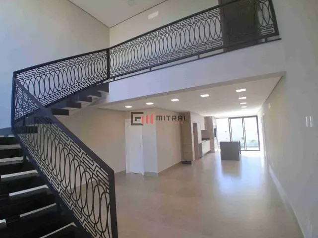 Sobrado com 257m² 4 quartos e 5 banheiros, à venda, no bairro Conjunto Habitacional Alexandre Urbanas em Londrina