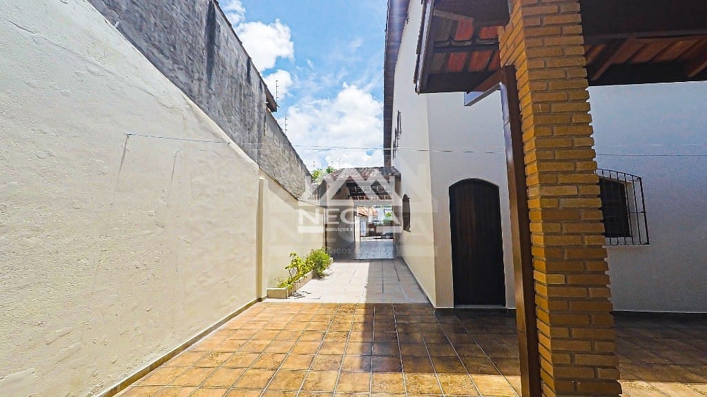 Sobrado, 6 quartos, 266 m² - Foto 5