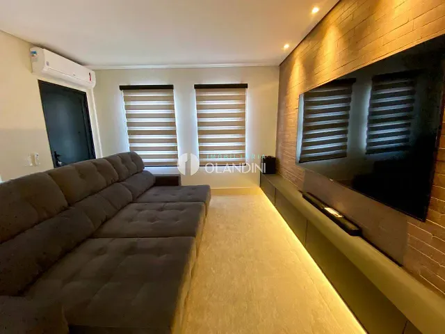 Sobrado com 256m² 3 quartos e 2 banheiros, à venda, no bairro Parque Residencial Arrivabene em Artur Nogueira