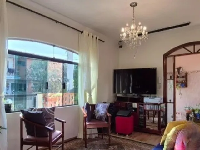Sobrado 3 quartos e 2 banheiros, à venda, no bairro Vila Floresta em Santo André