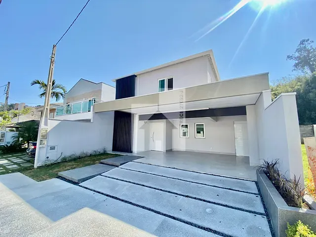 Sobrado com 225m² 3 quartos e 4 banheiros, à venda, no bairro Jardim Quintas das Videiras em Jundiaí