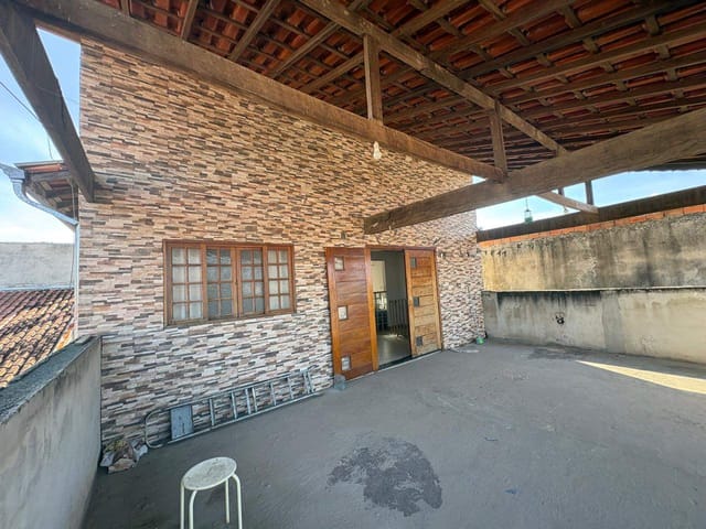 Sobrado com 200m² 3 quartos e 3 banheiros, à venda, no bairro Santa Clara em Campinas