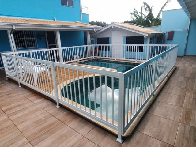 Sobrado com 360m² 5 quartos e 4 banheiros, à venda, no bairro Ingleses do Rio Vermelho em Florianópolis
