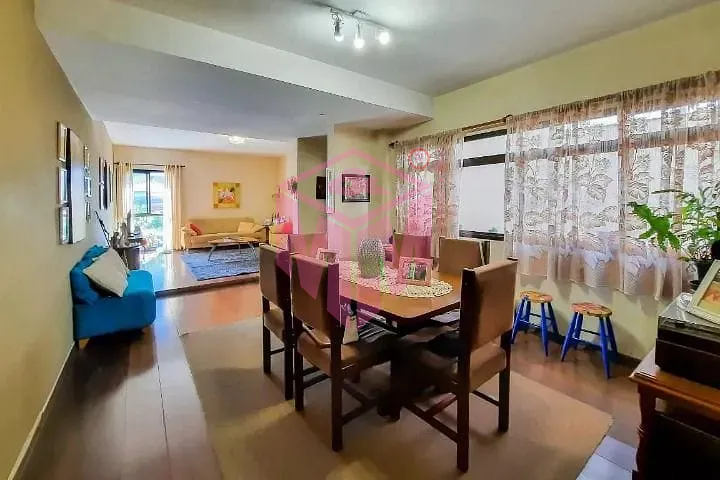 Sobrado, 4 quartos, 313 m² - Foto 1