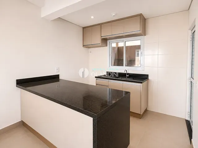 Sobrado com 40m² 2 quartos e 3 banheiros, à venda, no bairro Residencial dos Ipês em Artur Nogueira