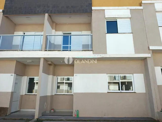 Sobrado com 40m² 2 quartos e 3 banheiros, à venda, no bairro Residencial dos Ipês em Artur Nogueira