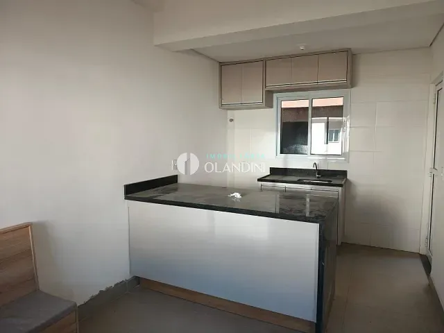 Sobrado com 40m² 2 quartos e 3 banheiros, à venda, no bairro Residencial dos Ipês em Artur Nogueira