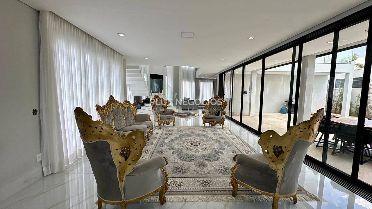 Sobrado, 3 quartos, 419 m² - Foto 9