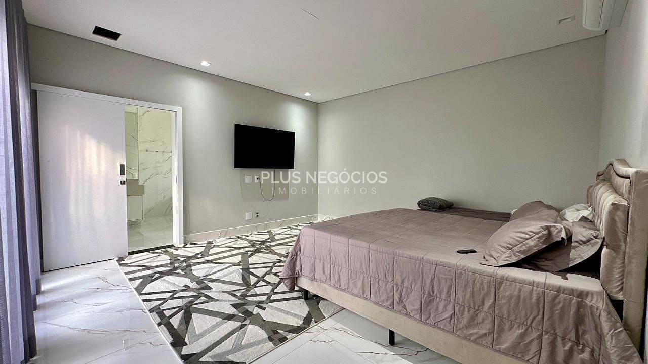 Sobrado, 3 quartos, 419 m² - Foto 21