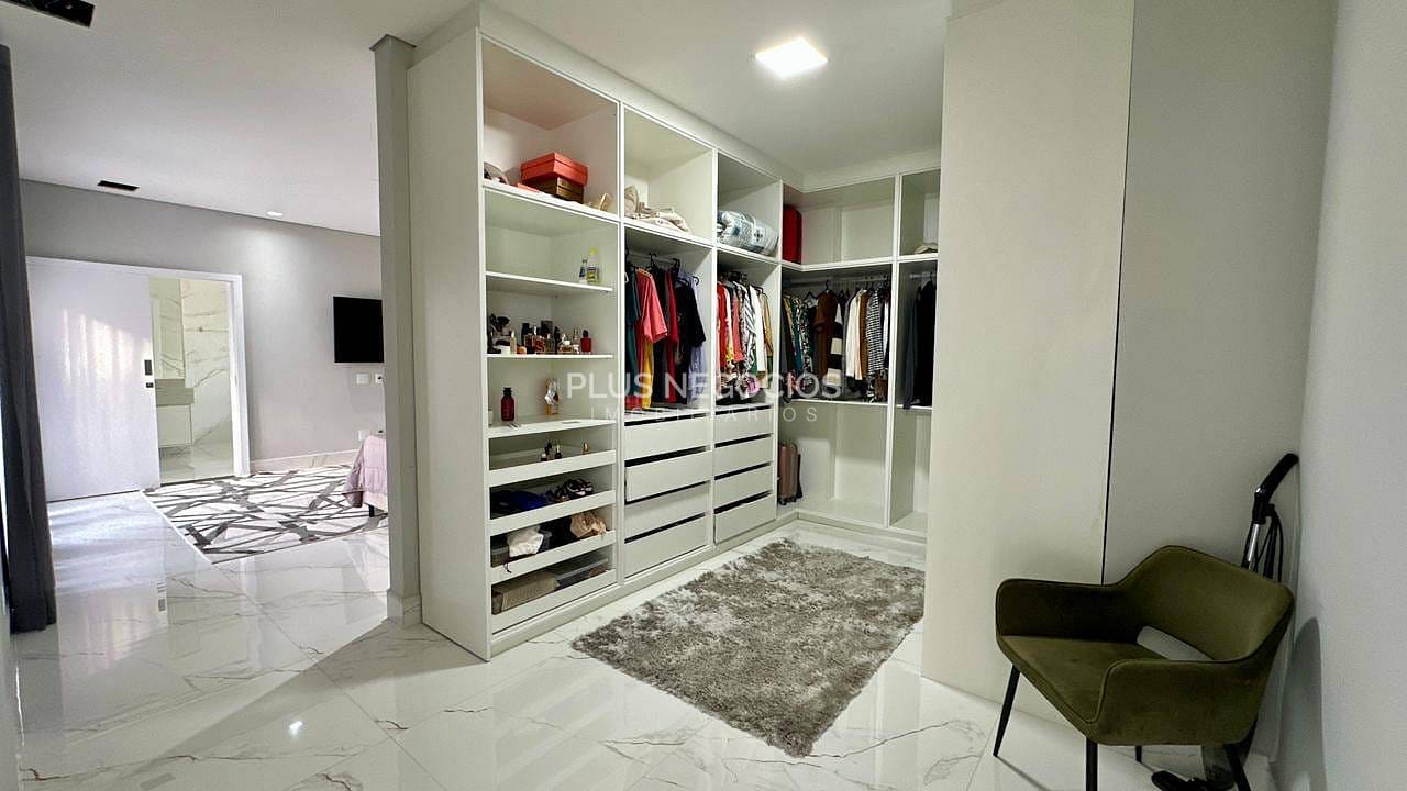 Sobrado, 3 quartos, 419 m² - Foto 23