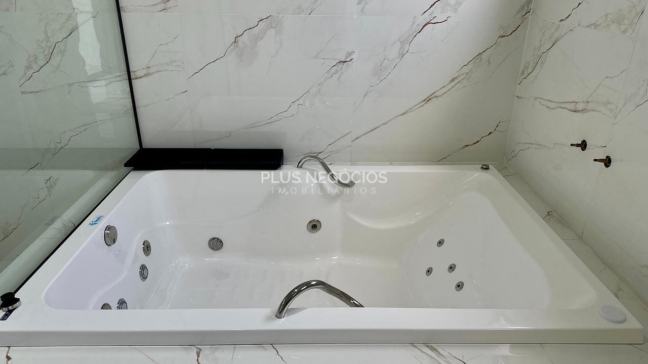 Sobrado, 3 quartos, 419 m² - Foto 25