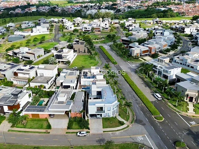 Sobrado com 520m² 3 quartos e 5 banheiros, à venda ou para alugar, no bairro Alphaville Nova Esplanada 3 em Votorantim