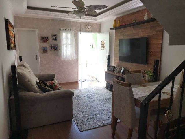 Foto do Sobrado - Sobrado com 2 dormitórios à venda, 112 m² por R$ 420.000,00 - Residencial de Ville - São José dos Campos/SP | RUSSI IMÓVEIS
