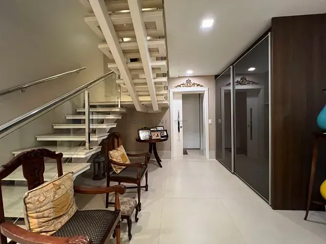 Sobrado com 1150m² 3 quartos e 6 banheiros, à venda, no bairro Residencial Damha I em Campo Grande