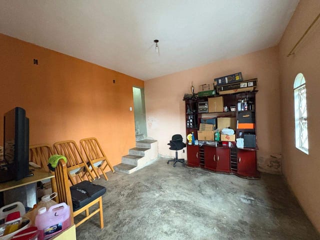 Sobrado com 283m² 3 quartos e 1 banheiro, à venda, no bairro Parque Valença II em Campinas