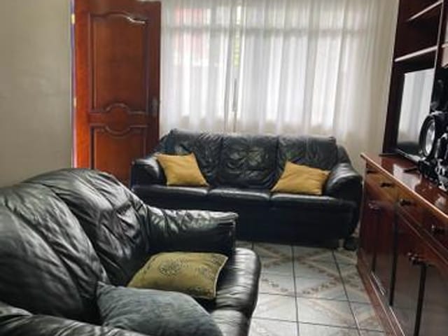 Foto do Sobrado - Sobrado com 4 dormitórios à venda, 125 m² por R$ 680.000,00 - Jardim Monte Alegre - Taboão da Serra/SP | Pitale Imóveis Ltda.