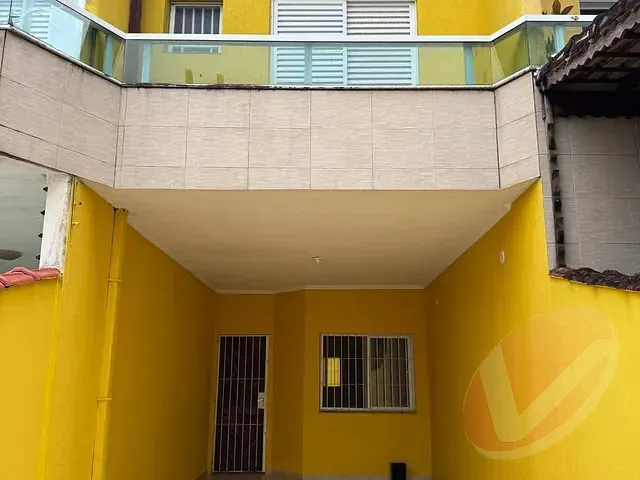 Sobrado com 101m² 2 quartos e 3 banheiros, à venda, no bairro Caiçara em Praia Grande