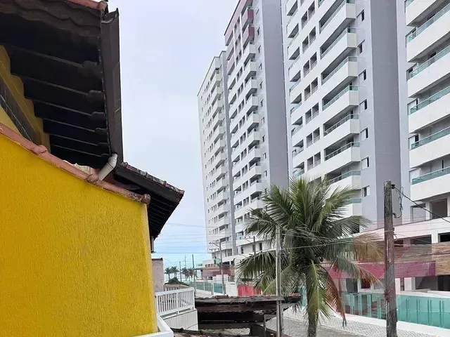 Sobrado com 101m² 2 quartos e 3 banheiros, à venda, no bairro Caiçara em Praia Grande