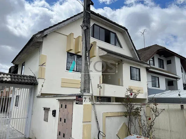 Sobrado 3 quartos e 3 banheiros, à venda, no bairro Jardim das Américas em Curitiba