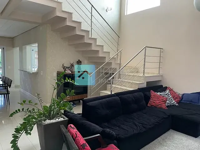 Sobrado com 450m² 3 quartos e 3 banheiros, à venda, no bairro Urbanova VI em São José dos Campos