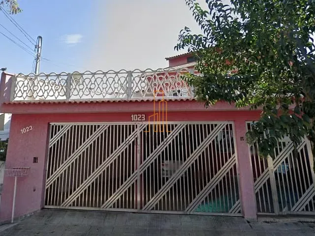 Sobrado com 179m² 4 quartos e 2 banheiros, à venda, no bairro Parque Novo Oratório em Santo André
