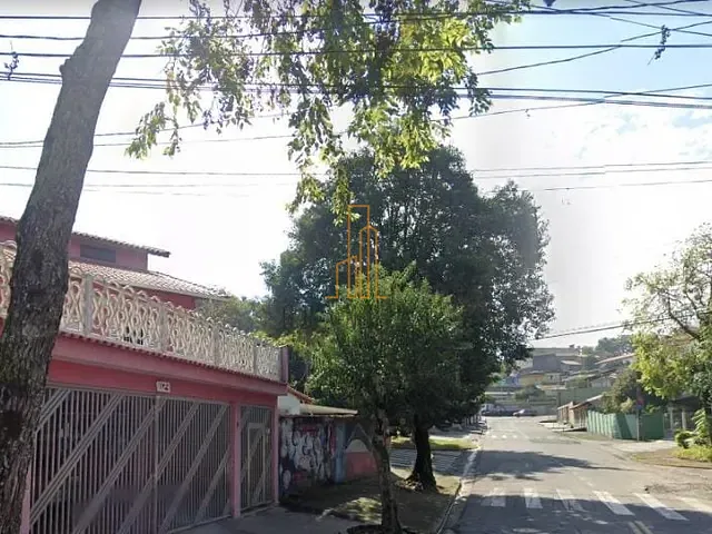 Sobrado com 179m² 4 quartos e 2 banheiros, à venda, no bairro Parque Novo Oratório em Santo André