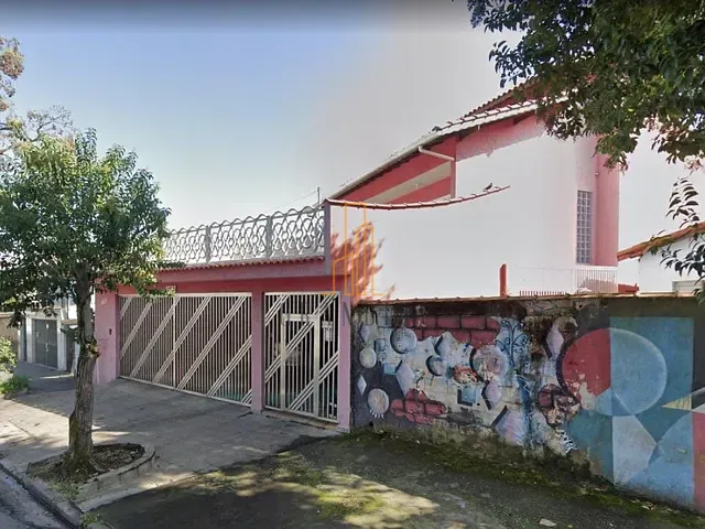 Sobrado com 179m² 4 quartos e 2 banheiros, à venda, no bairro Parque Novo Oratório em Santo André