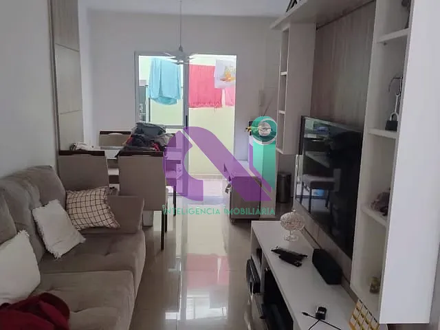 Sobrado com 250m² 2 quartos e 1 banheiro, à venda, no bairro Quitaúna em Osasco