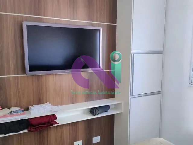 Sobrado com 250m² 2 quartos e 1 banheiro, à venda, no bairro Quitaúna em Osasco
