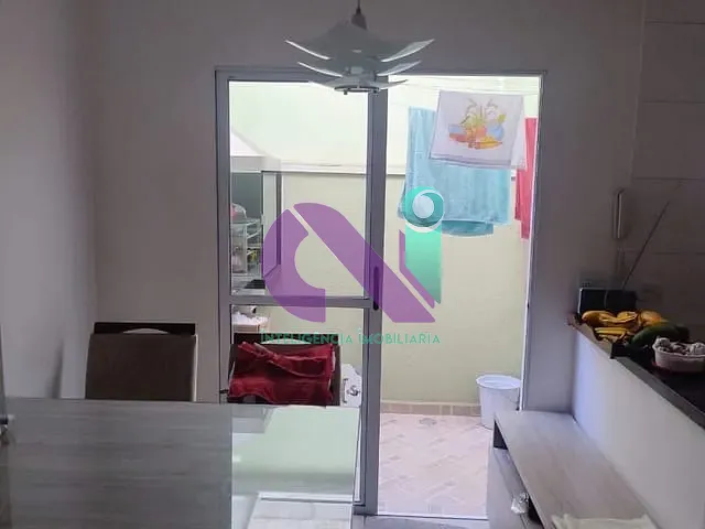Sobrado com 250m² 2 quartos e 1 banheiro, à venda, no bairro Quitaúna em Osasco