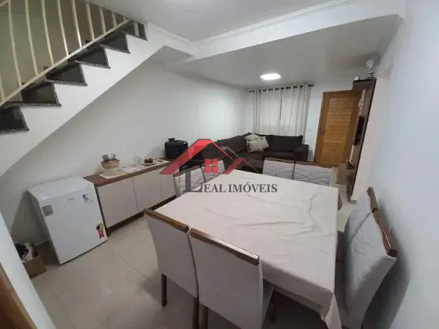 Sobrado com 100m² 3 quartos e 3 banheiros, à venda, no bairro Parque Oratório em Santo André
