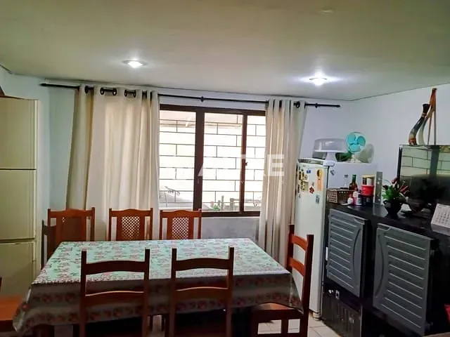 Sobrado 4 quartos e 4 banheiros, à venda, no bairro Balneário Estoril em Guaratuba