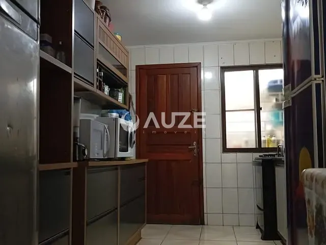 Sobrado 4 quartos e 4 banheiros, à venda, no bairro Balneário Estoril em Guaratuba