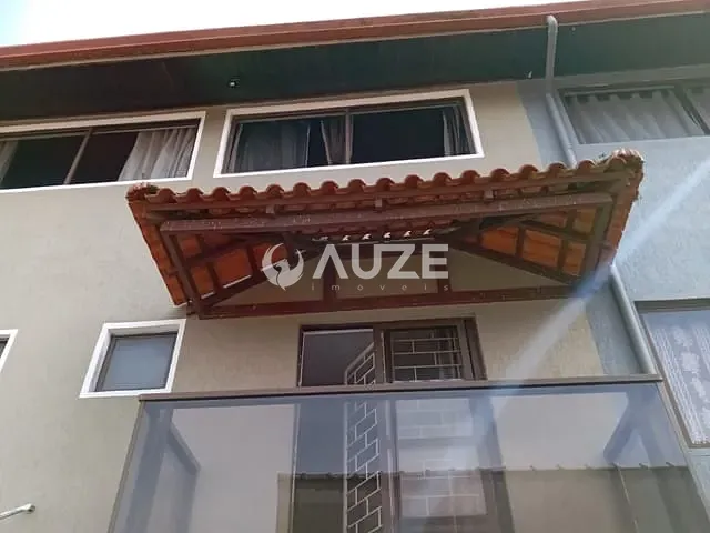 Sobrado 4 quartos e 4 banheiros, à venda, no bairro Balneário Estoril em Guaratuba