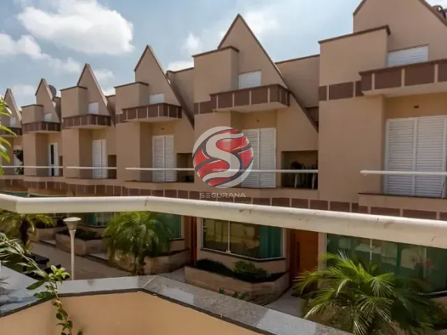 Sobrado com 202m² 3 quartos e 3 banheiros, à venda ou para alugar, no bairro Vila Santa Clara em São Paulo