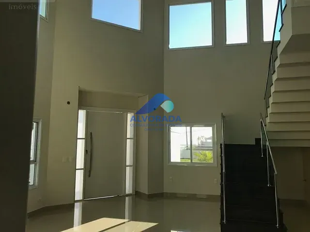Sobrado 4 quartos e 5 banheiros, à venda ou para alugar, no bairro Condomínio Residencial Jaguary em São José dos Campos