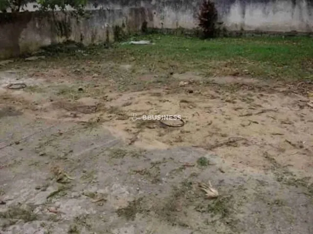 Sobrado com 1460m², à venda, no bairro Parque Turf Club em Campos dos Goytacazes