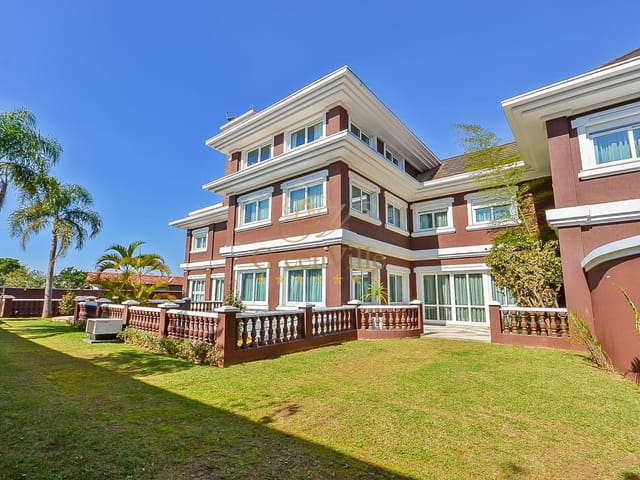 Foto do Casa - Mansão Jd. Schaffer 4 suítes, 10 vagas, terreno de 1.440m² , sauna, piscina, desocupada Curitiba, PR, à venda,  Vista Alegre, Curitiba, PR | Imobiliária GreenVille