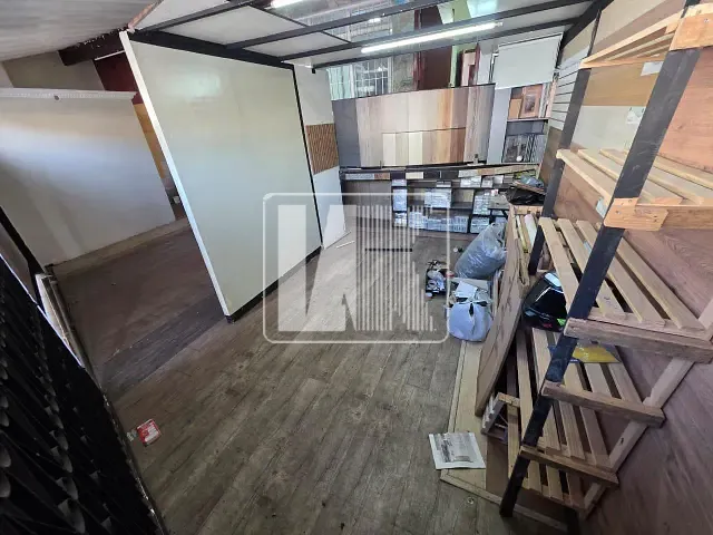 Casa à venda ou para alugar, no bairro Vila Valparaíso em Santo André