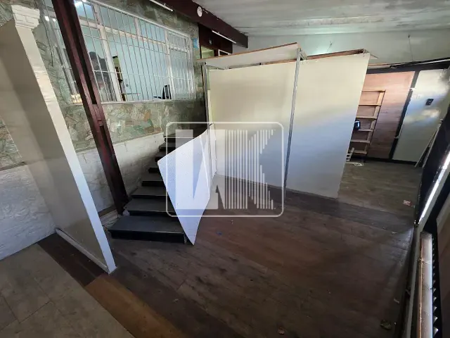 Casa à venda ou para alugar, no bairro Vila Valparaíso em Santo André