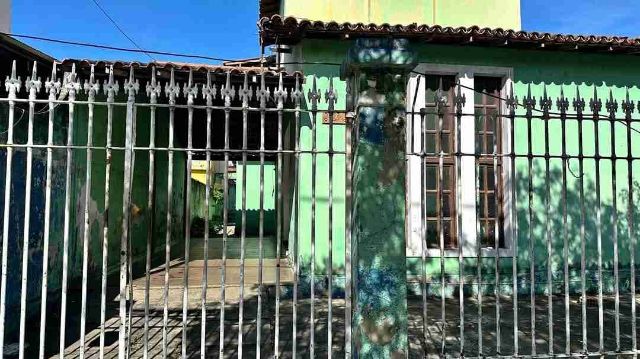 Sobrado 5 quartos e 4 banheiros, à venda, no bairro Parque Leopoldina em Campos dos Goytacazes