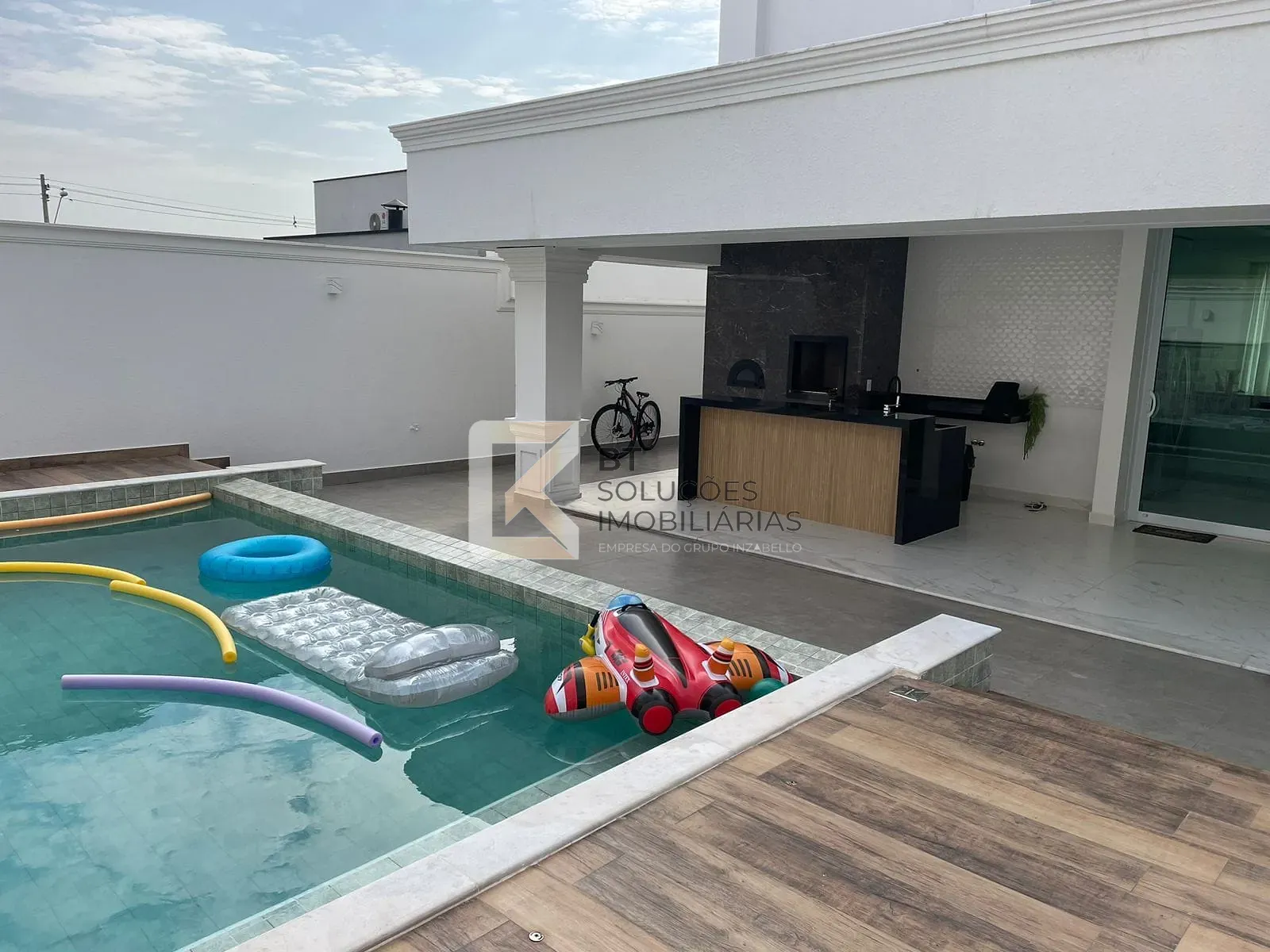 Sobrado, 3 quartos, 242 m² - Foto 13