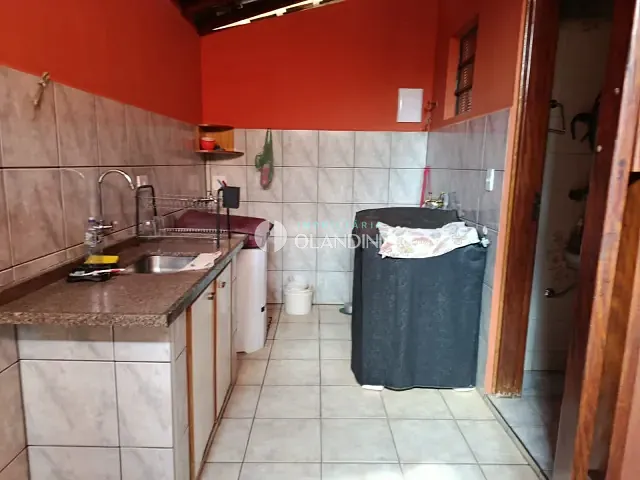 Sobrado com 403m² 4 quartos e 2 banheiros, para alugar, no bairro Jardim Arrivabene em Artur Nogueira