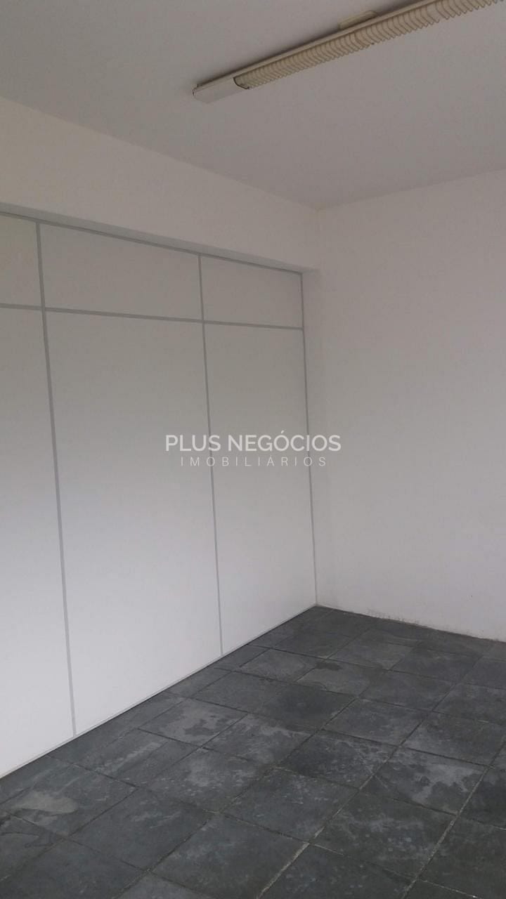 Sobrado, 1 quarto, 210 m² - Foto 8